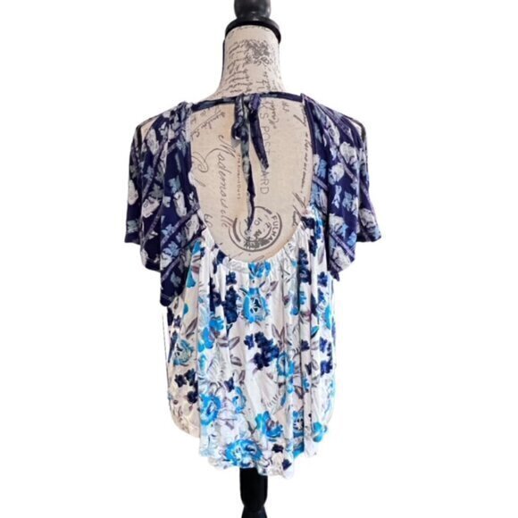 Free People Baja Babe Floral Tie Back Top Blue Cold Shoulder Size Small BOHO - Picture 4 of 13